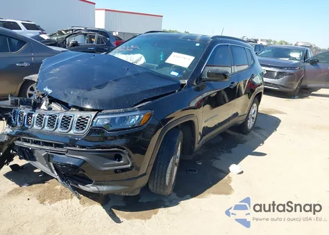 2025 Jeep Compass Latitude 4X4 from USA, damaged, VIN 3C4NJDBN2ST539907
